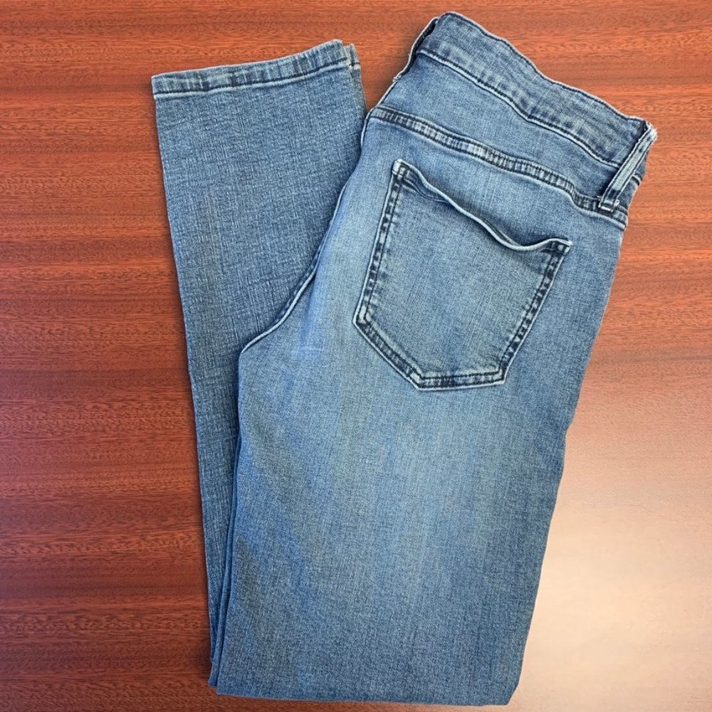 Calvin Klien Slim Boyfriend Jean